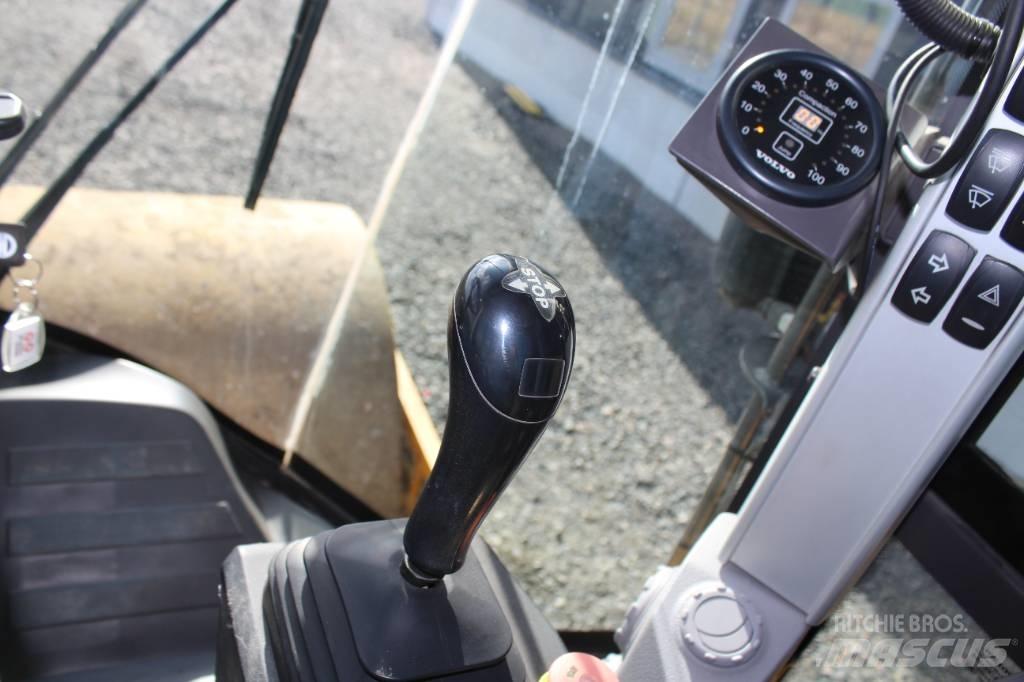 Volvo SD 75 B Vienvalča grunts veltņi