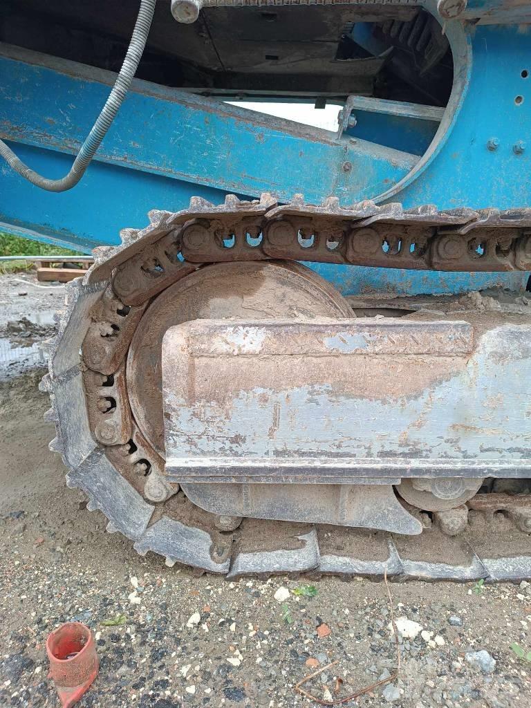 Terex Pegson 900/600 Mobilie drupinātāji
