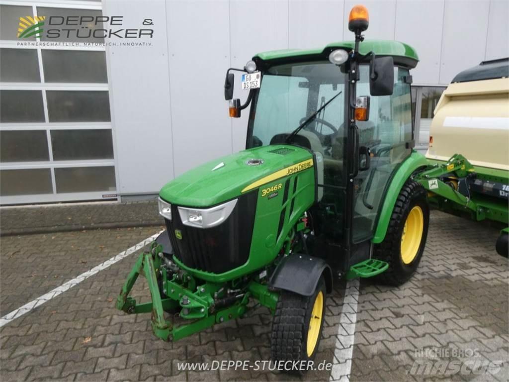 John Deere 3046R Kompaktie traktori