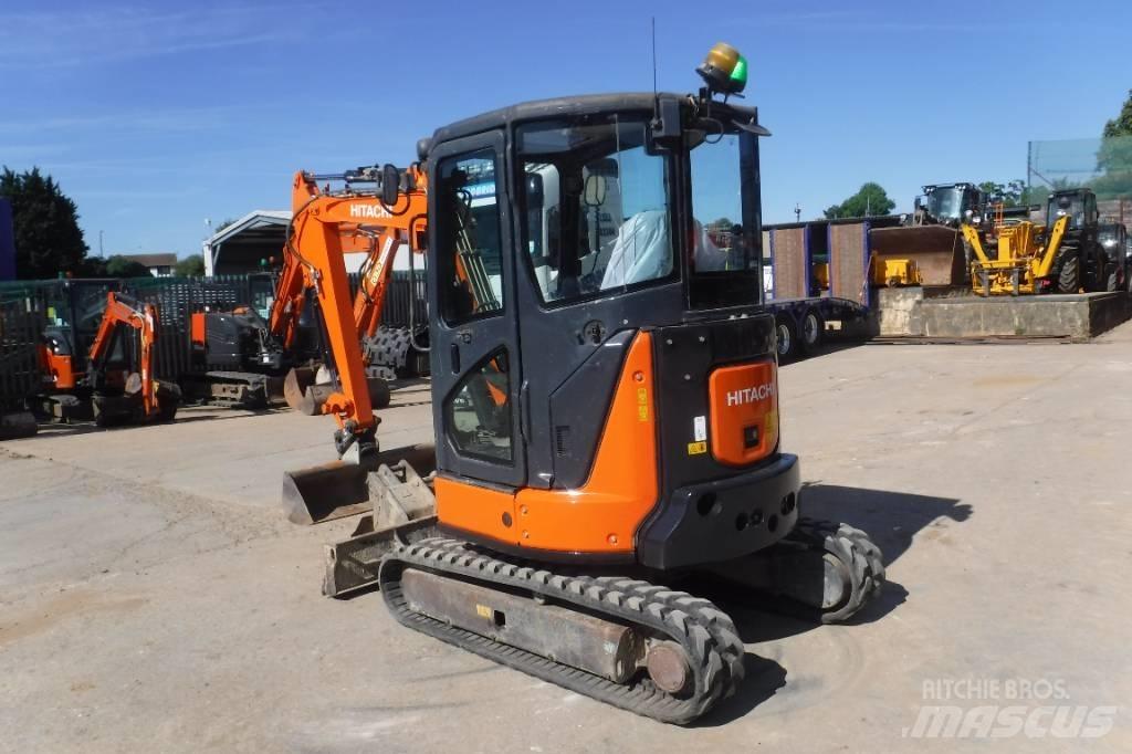 Hitachi ZX 33 U-5A Mini ekskavatori < 7 t