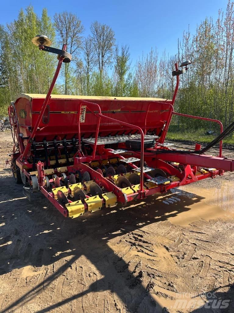 Väderstad Rapid400C Sējmašīnas