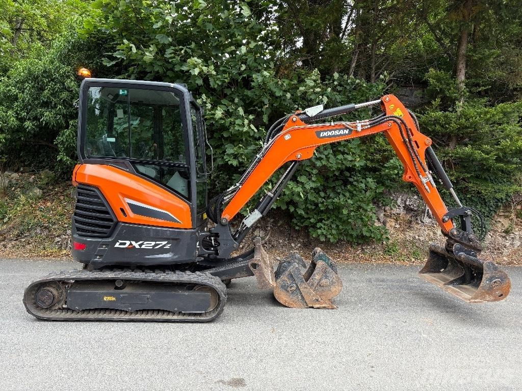 Doosan DX 27 Z Mini ekskavatori < 7 t