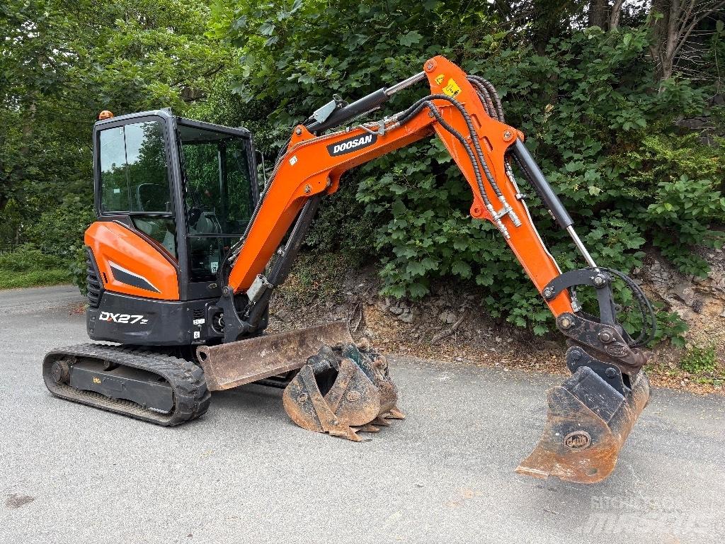 Doosan DX 27 Z Mini ekskavatori < 7 t