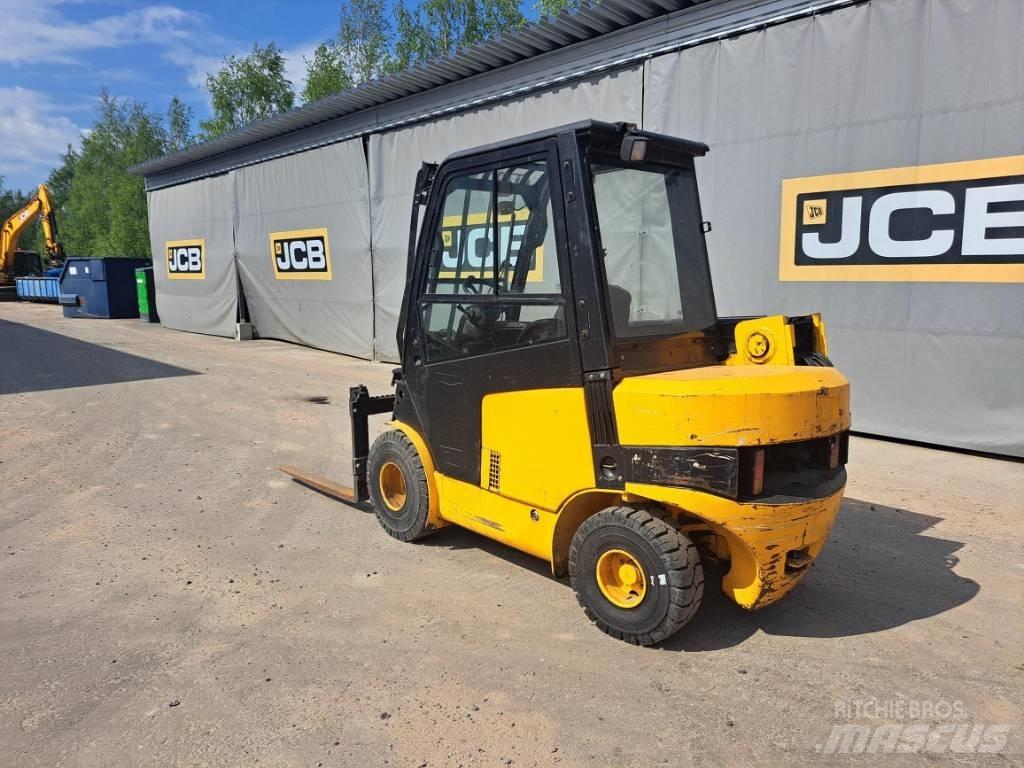 JCB TLT 30D Tehnika ar dīzeļa dzinēju