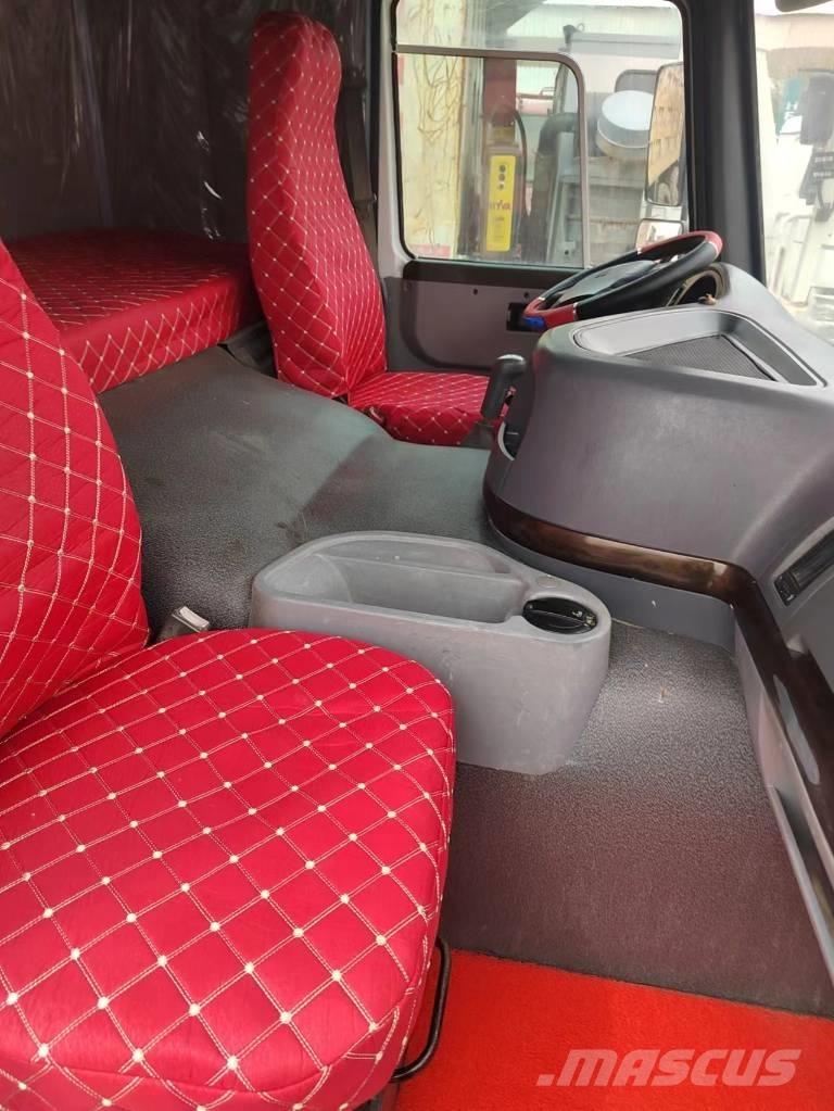 Howo 371 6x4 Pašizgāzējs