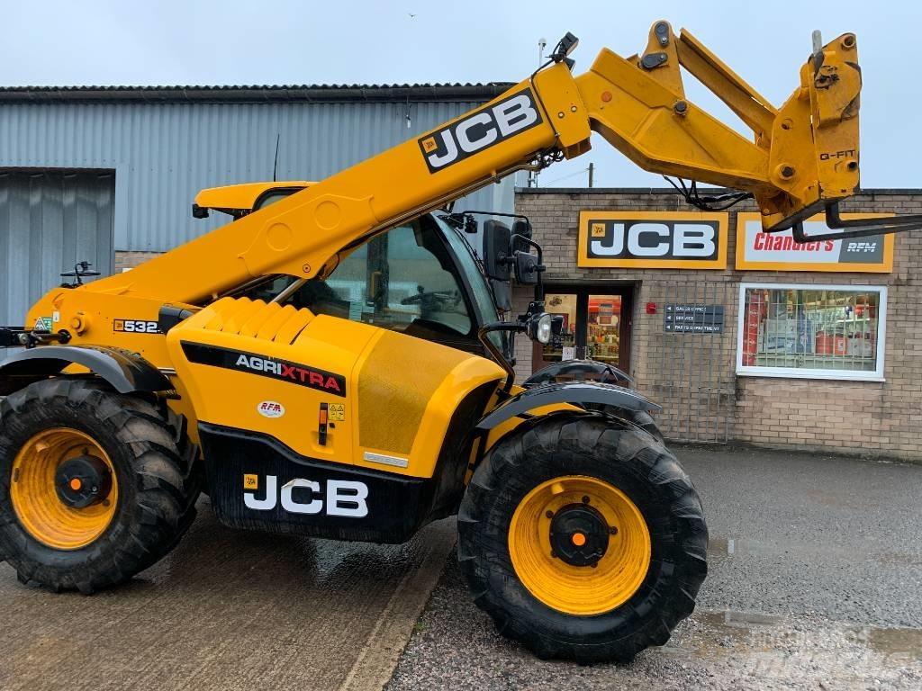 JCB 532-70 AGX Lauksaimniecības pacēlāji