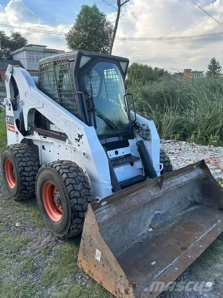 Bobcat S 300 Lietoti riteņu kompaktiekrāvēji