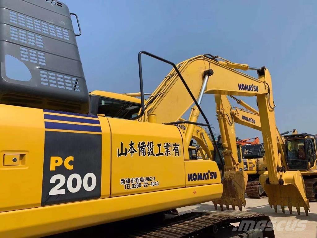 Komatsu pc200-7 Kāpurķēžu ekskavatori