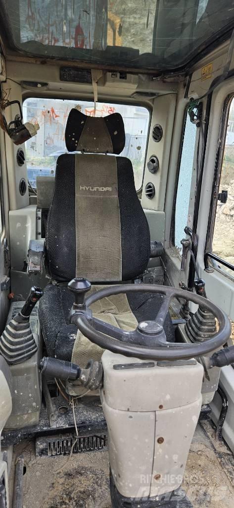 Hyundai 140W-7 Ekskavatori uz riteņiem