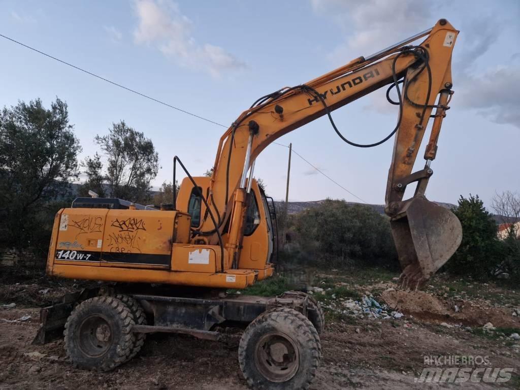 Hyundai 140W-7 Ekskavatori uz riteņiem