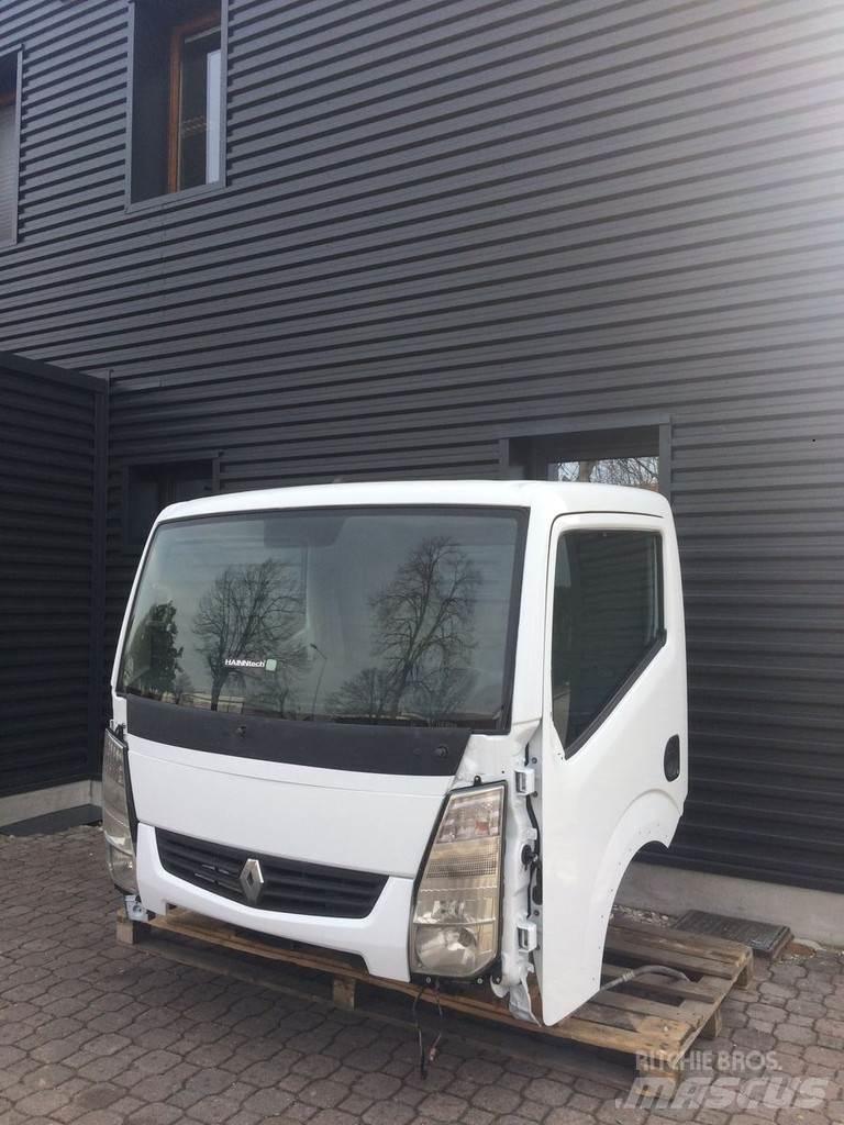 Renault Maxity Kabīnes un interjers