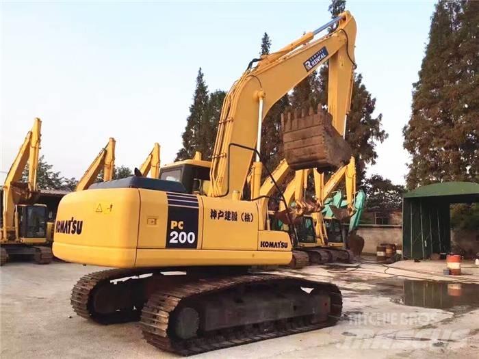 Komatsu PC 200-7 Kāpurķēžu ekskavatori