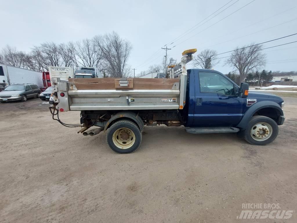 Ford F 550 XLT Sniega naži un tīrītāji