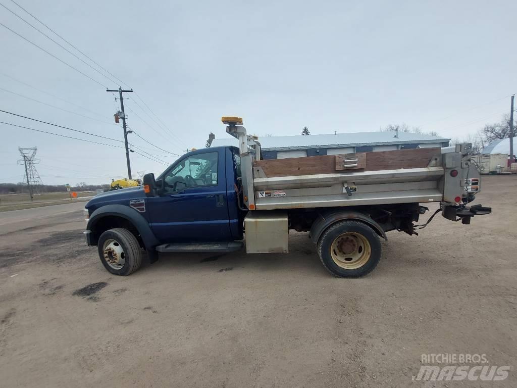 Ford F 550 XLT Sniega naži un tīrītāji