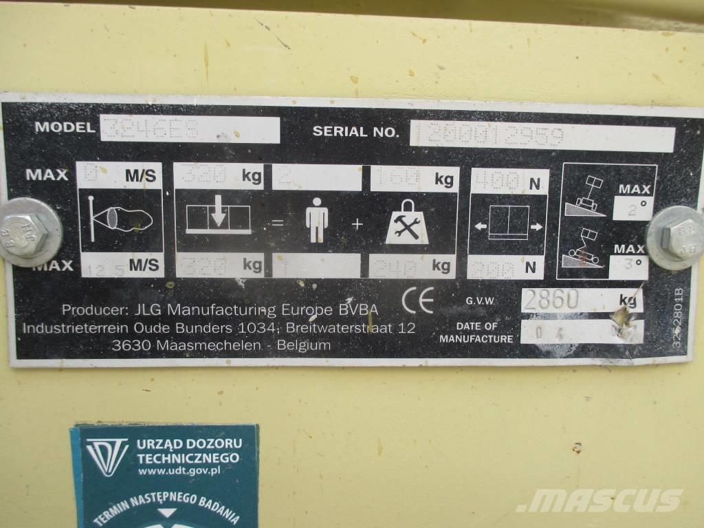 JLG 3246 ES Šķerveida pacēlāji