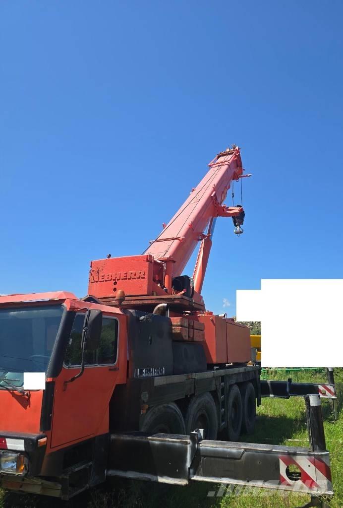 Liebherr LTM 1090-2 Visurgājēji celtņi