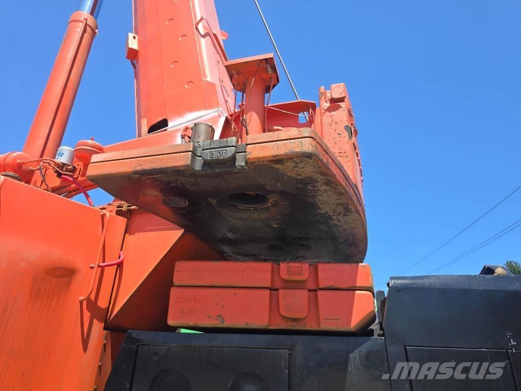 Liebherr LTM 1090-2 Visurgājēji celtņi