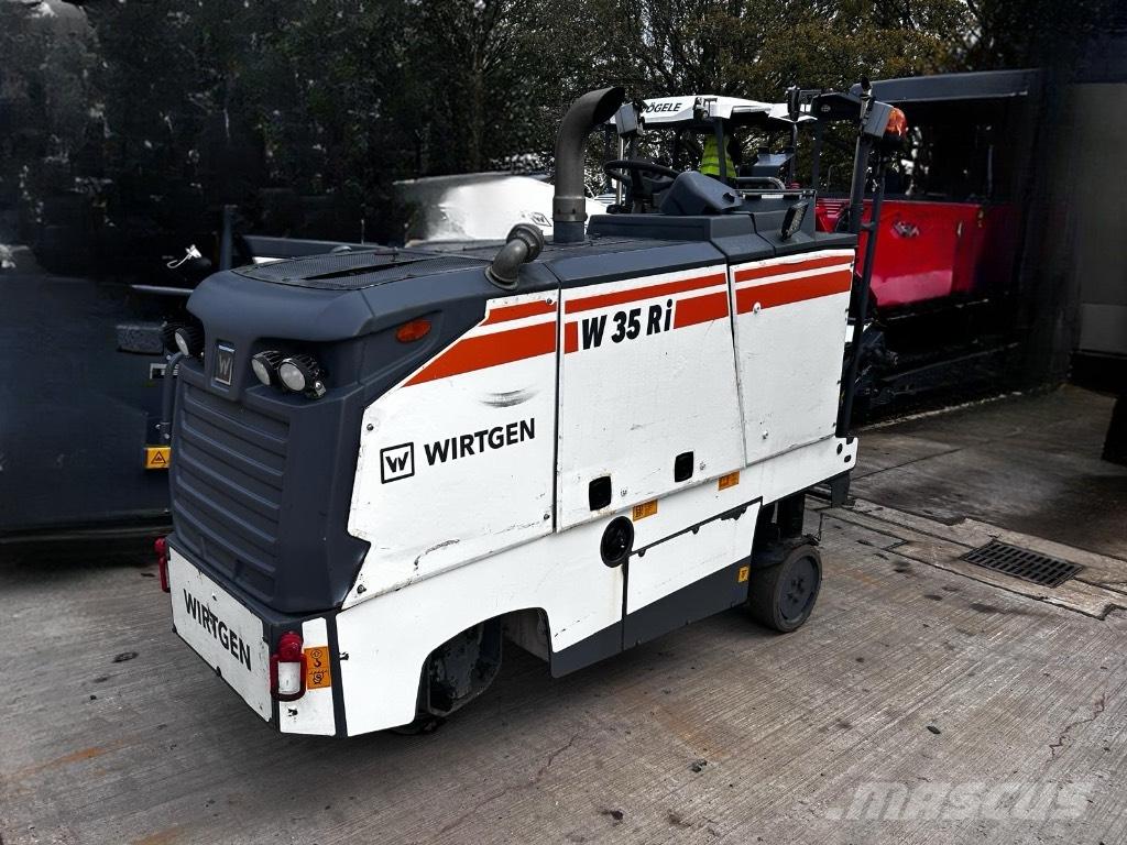 Wirtgen W 35 RI Asfalta dzesēšanas iekārtas