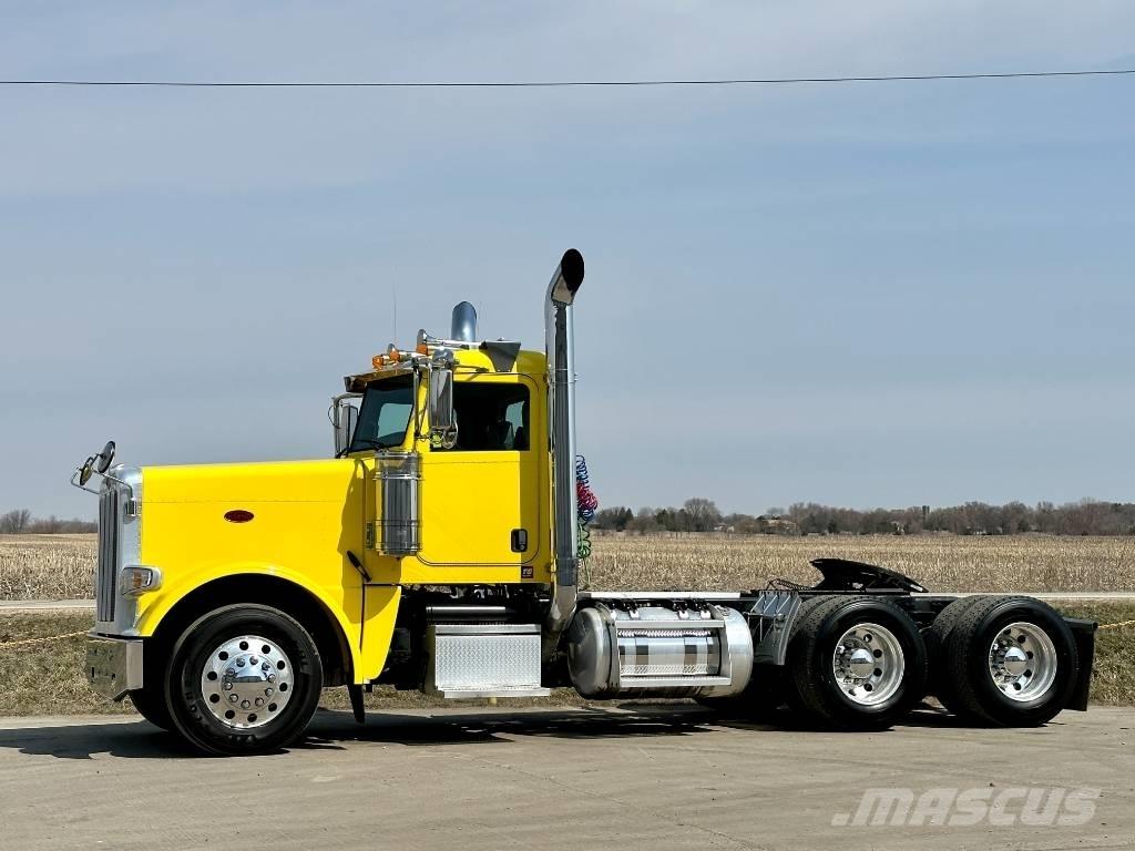Peterbilt 389 Vilcēji