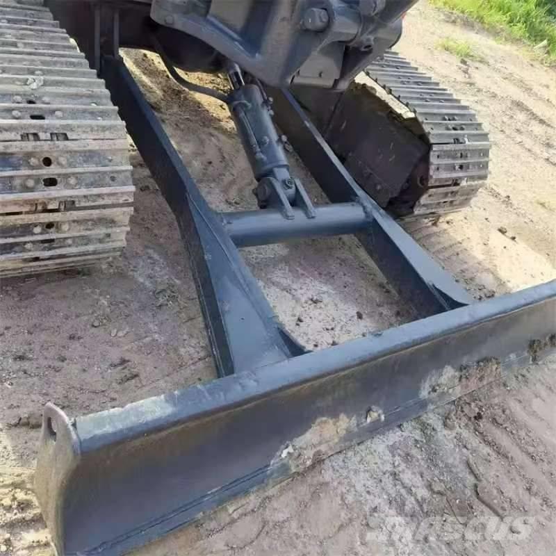 CAT 307 Kāpurķēžu ekskavatori