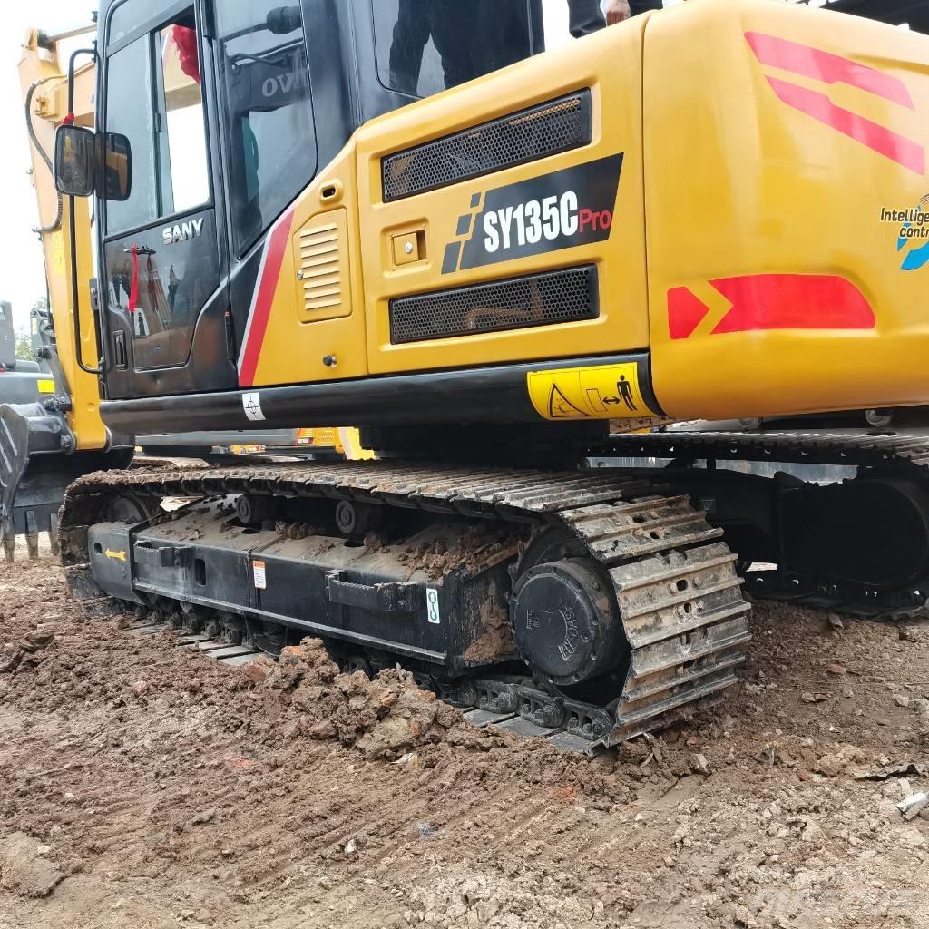 Sany SY135C pro Kāpurķēžu ekskavatori