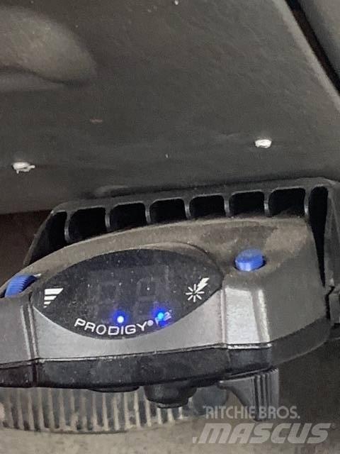 Ford F 550 XL SD Pilsētas atkritumvedēji