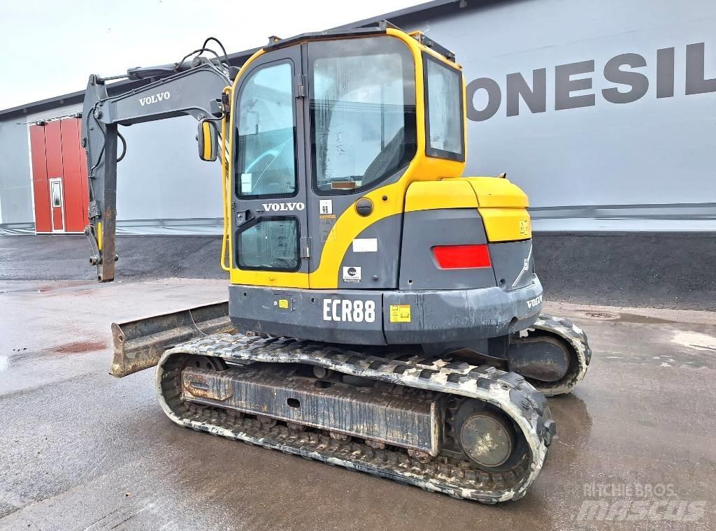 Volvo ECR88 Vidēja lieluma ekskavatori 7 t - 12 t