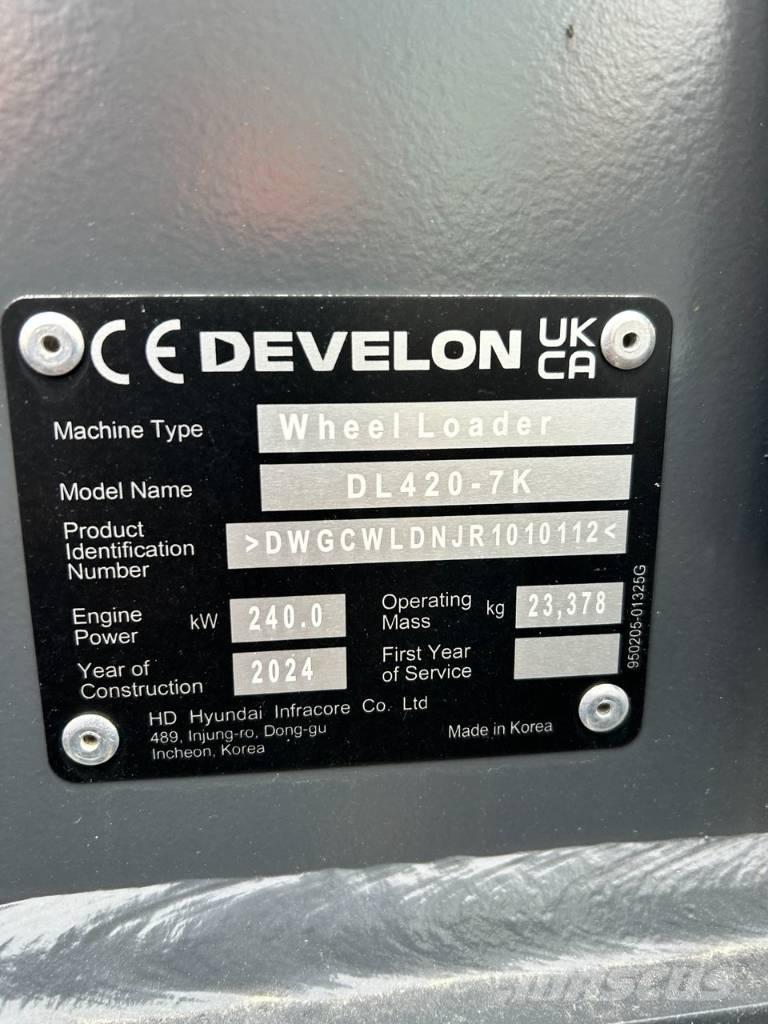 Develon DL 420 CVT-7 Iekrāvēji uz riteņiem