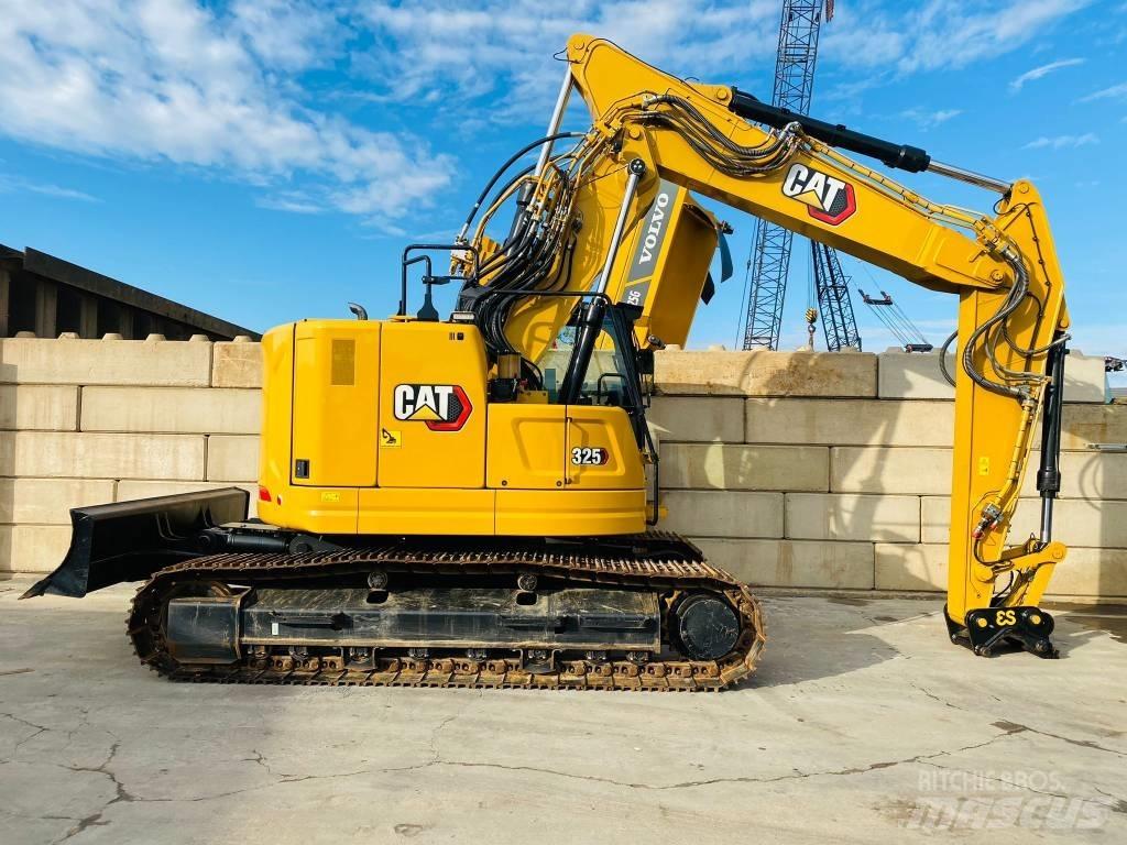 CAT 325 Kāpurķēžu ekskavatori