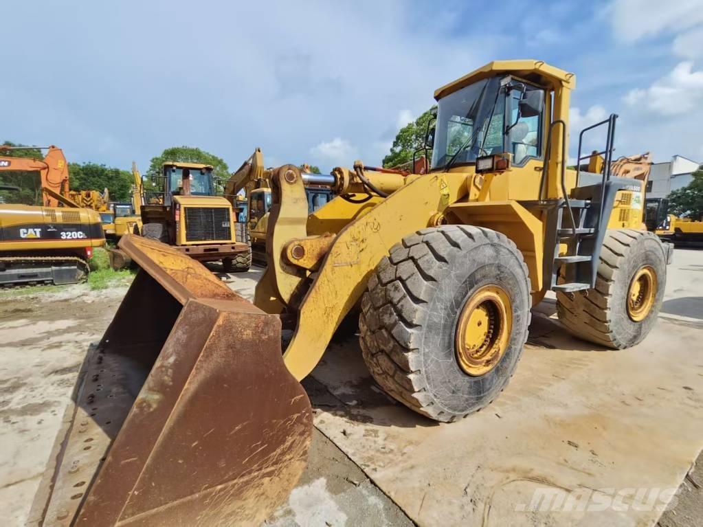 Komatsu WA 500 Iekrāvēji uz riteņiem
