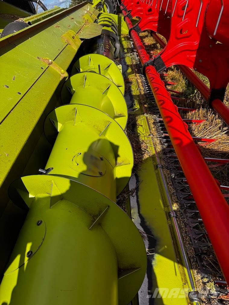 CLAAS Lexion 6700 Ražas novākšanas kombaini