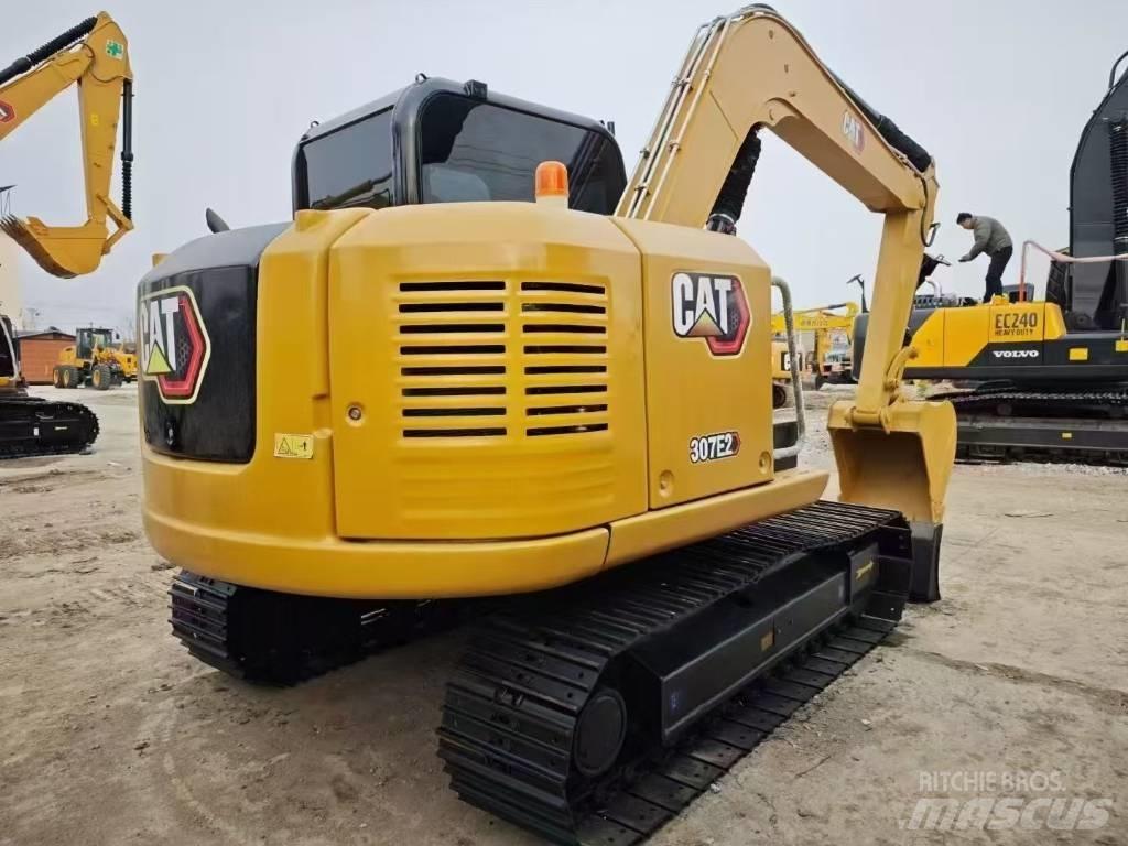 CAT 307E Kāpurķēžu ekskavatori