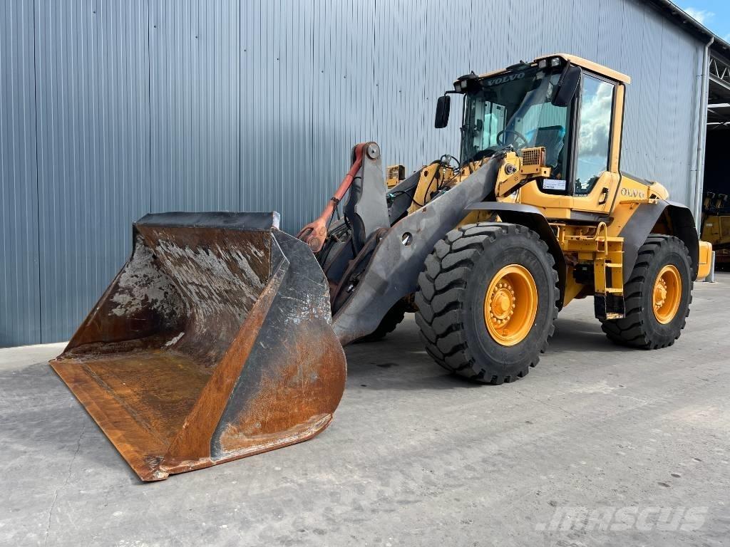 Volvo L90F Iekrāvēji uz riteņiem