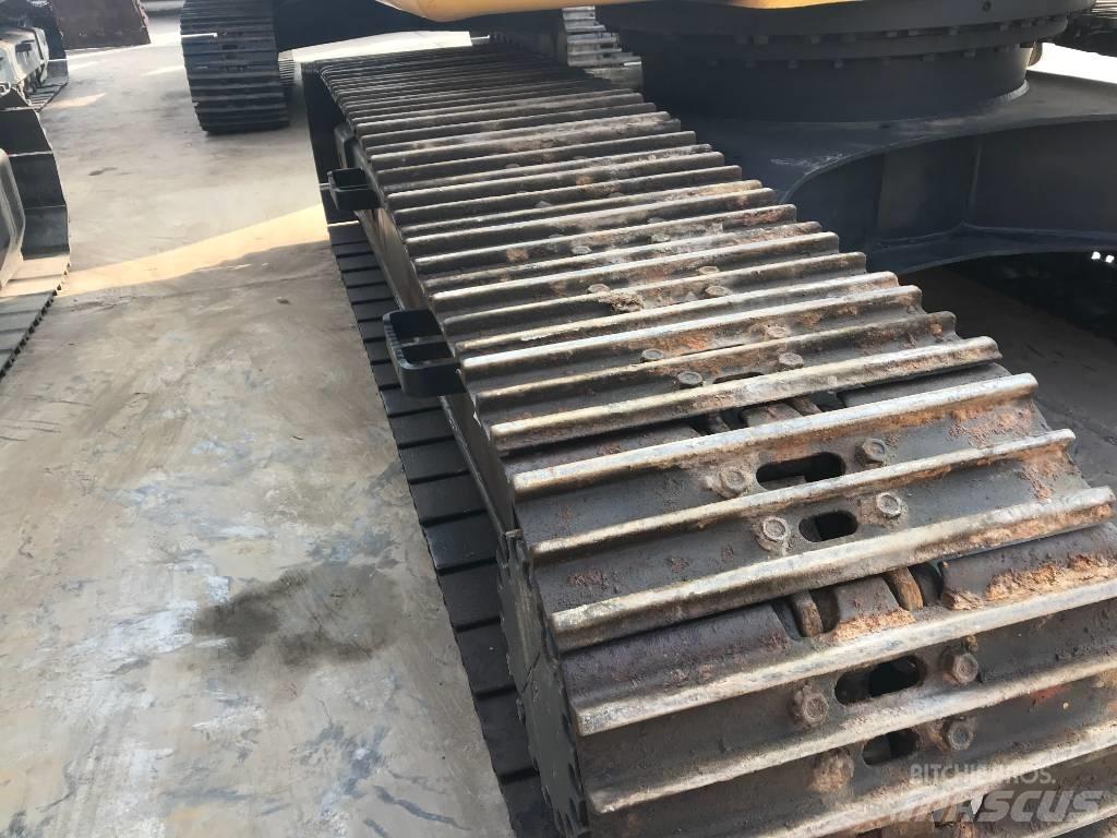 Komatsu PC 200-8N1 Kāpurķēžu ekskavatori