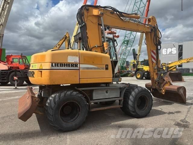 Liebherr A 314 Ekskavatori uz riteņiem