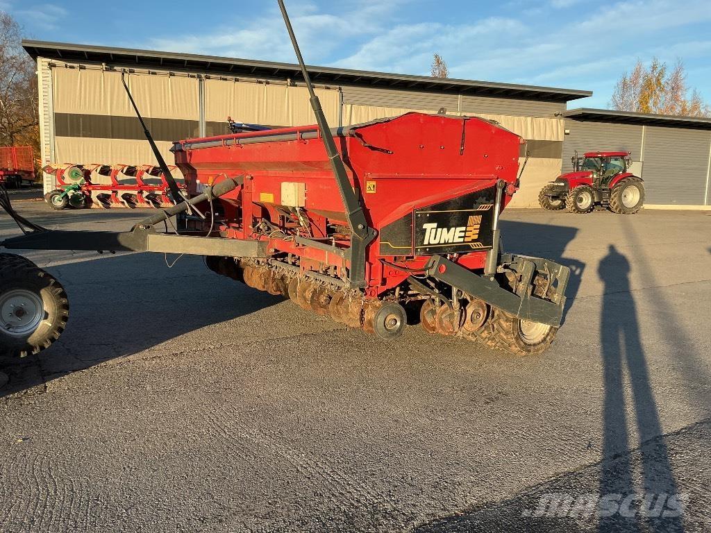 Tume JC 4000 Star Kombinētās sējmašīnas