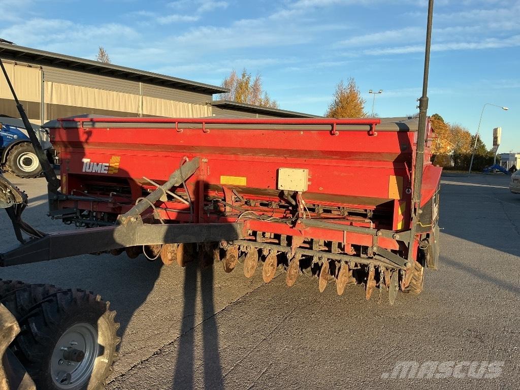 Tume JC 4000 Star Kombinētās sējmašīnas