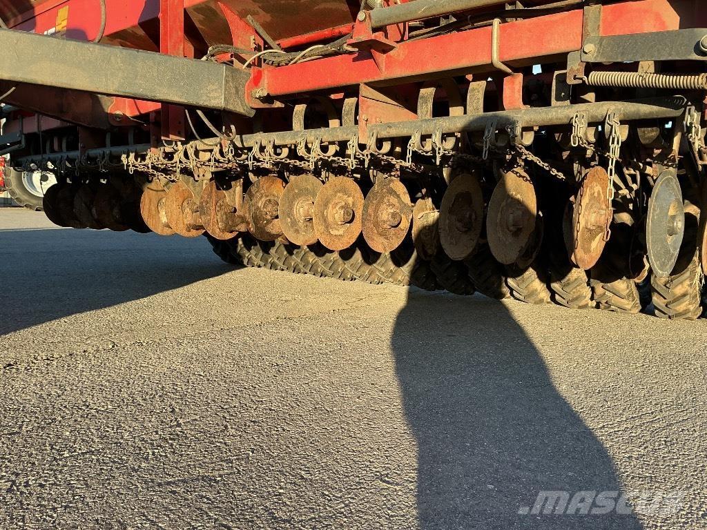 Tume JC 4000 Star Kombinētās sējmašīnas