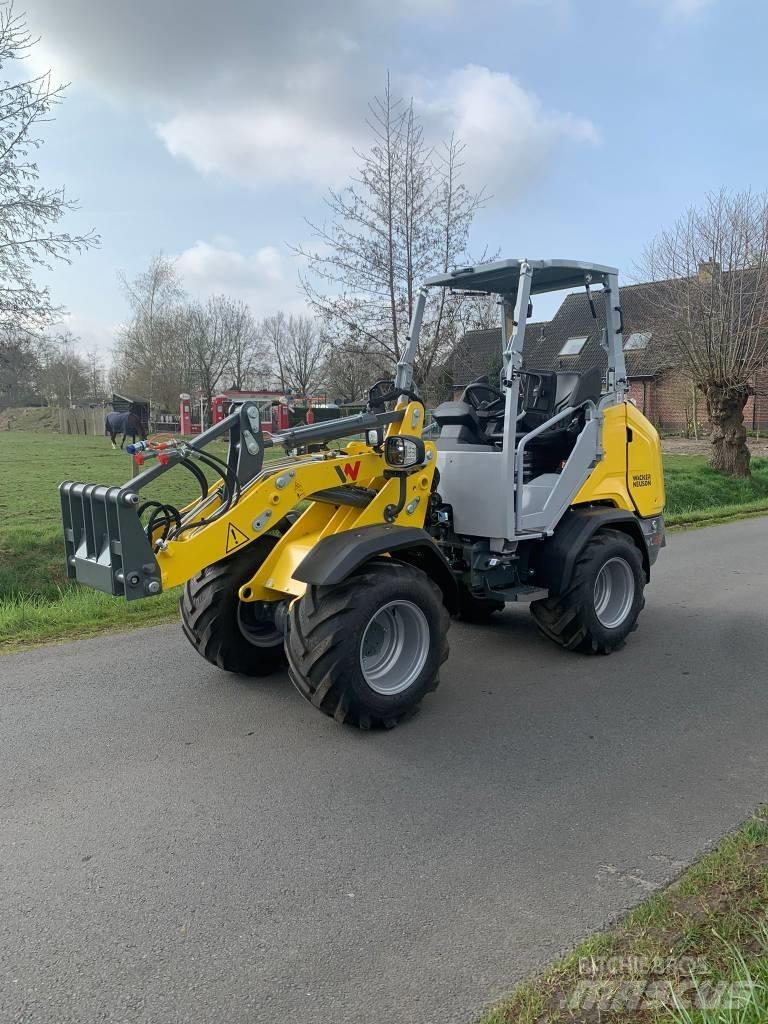 Wacker Neuson WL28 Iekrāvēji uz riteņiem