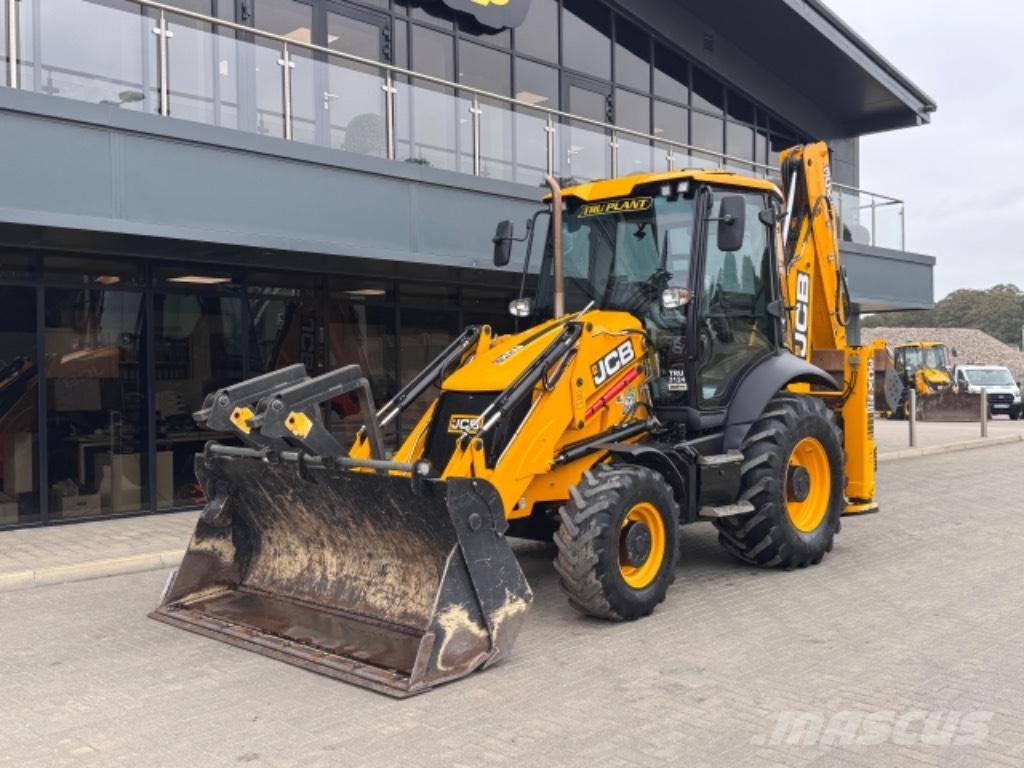 JCB 3CX Ekskavatori-iekrāvēji
