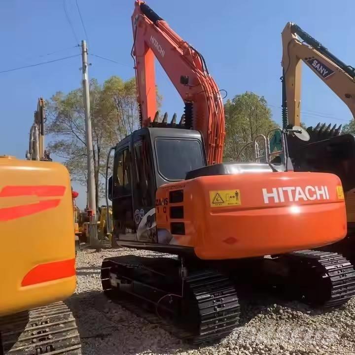 Hitachi ZX 120 Kāpurķēžu ekskavatori