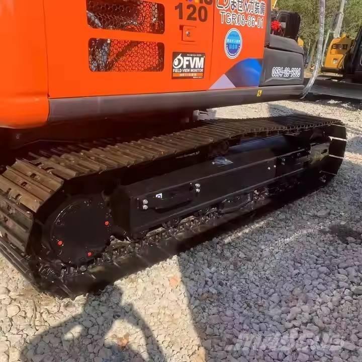 Hitachi ZX 120 Kāpurķēžu ekskavatori