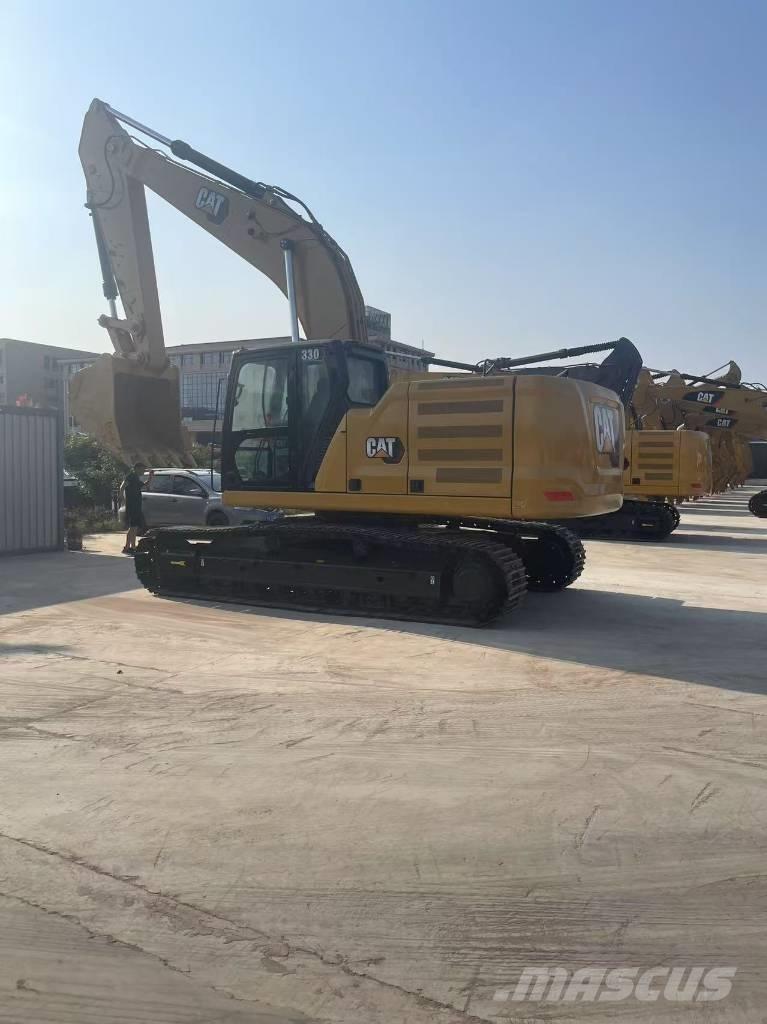 CAT 330 Kāpurķēžu ekskavatori