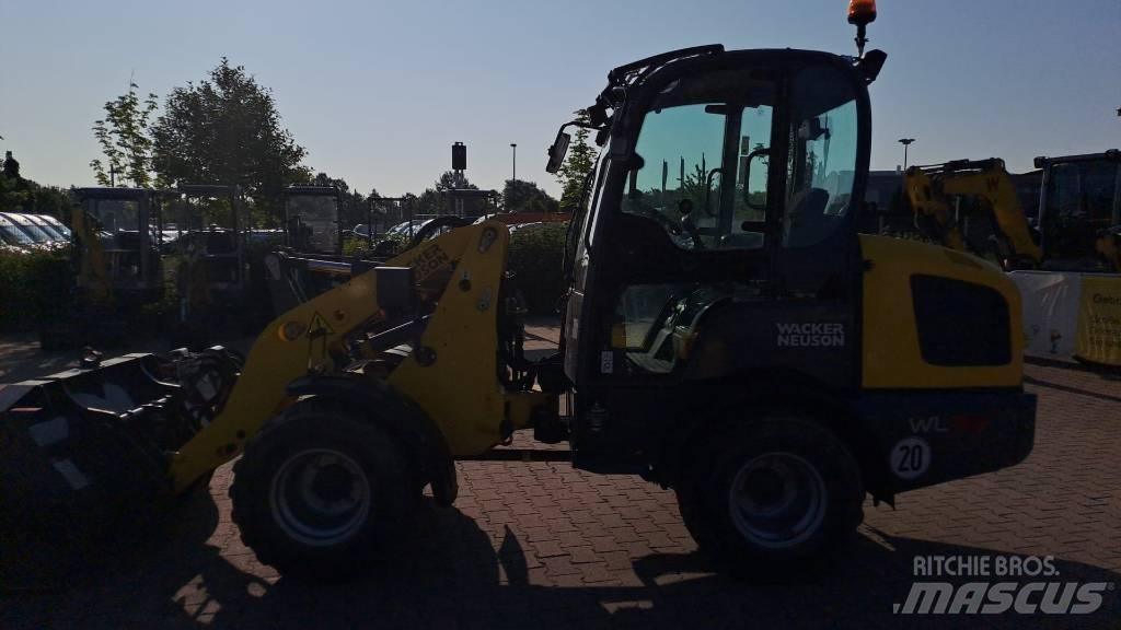 Wacker Neuson WL32 Iekrāvēji uz riteņiem