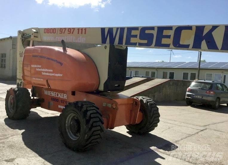 JLG 800 AJ Strēles pacēlāji