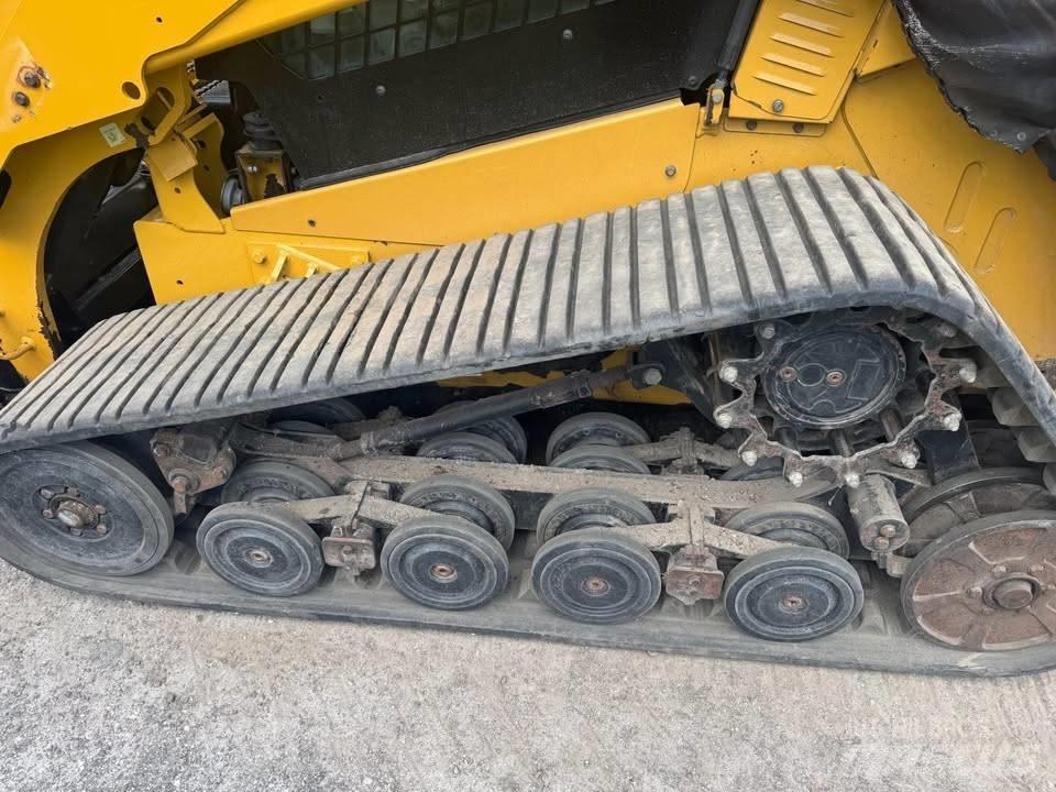 CAT 297 D XPS Lietoti riteņu kompaktiekrāvēji