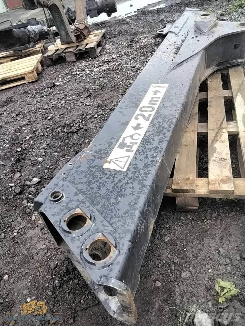 Komatsu 165 Krāni
