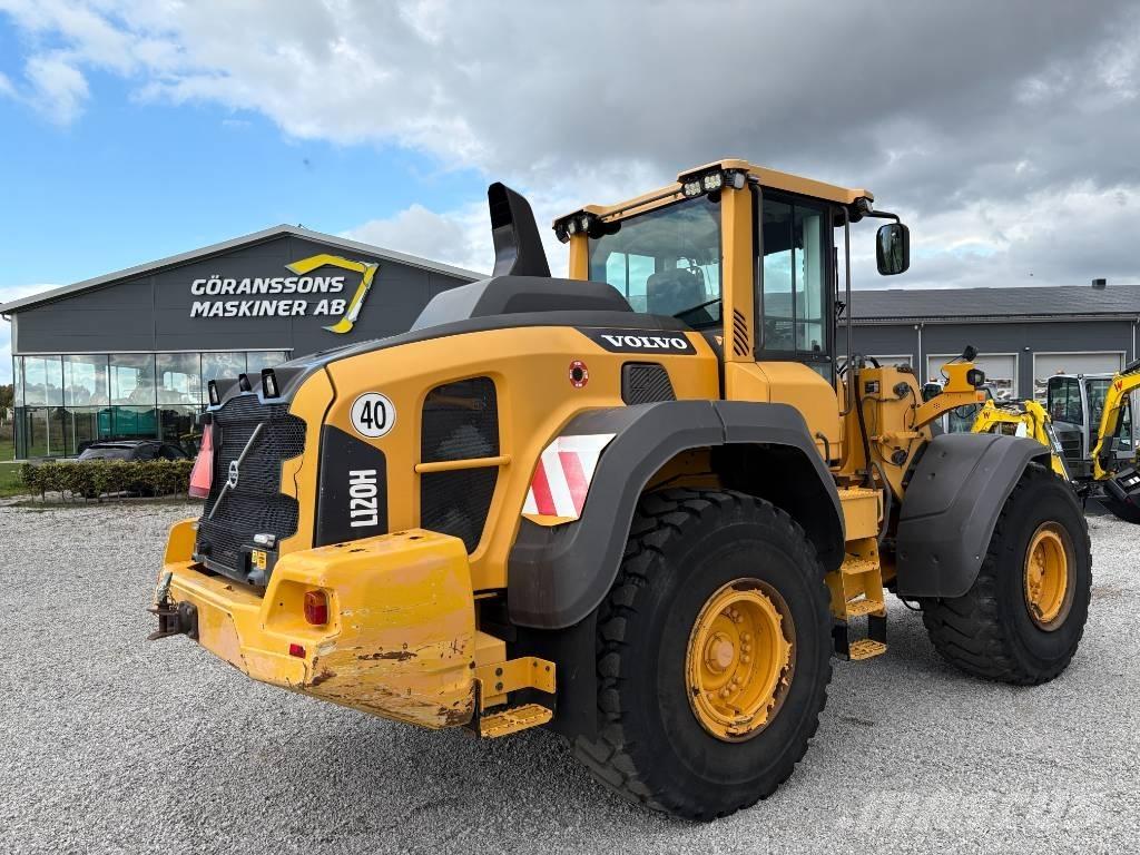 Volvo L 120 H Iekrāvēji uz riteņiem