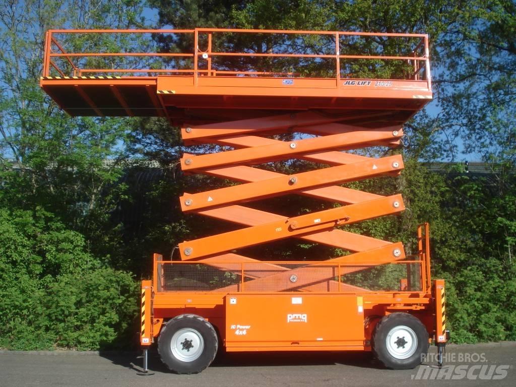 JLG 210-25 Šķerveida pacēlāji