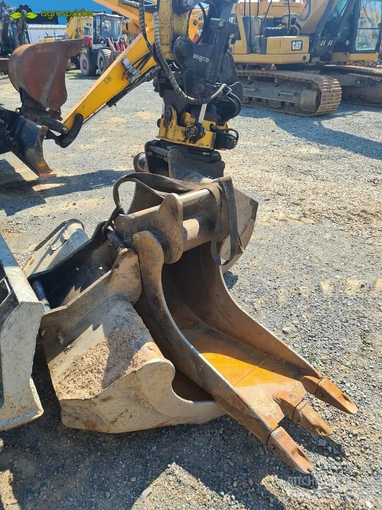 Wacker Neuson EW 100 Ekskavatori uz riteņiem